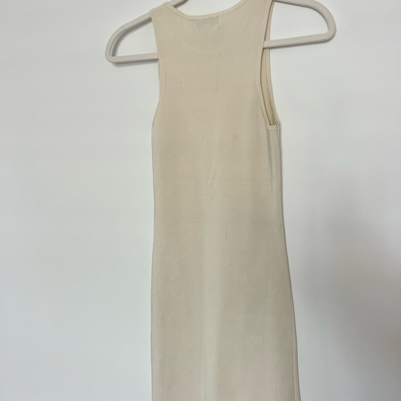 Case dress by Auteur - Picture 4 of 10